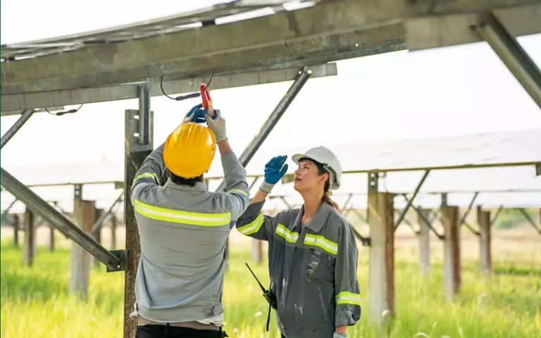 The Solar Buyer’s Handbook: Panels, Inverters, Batteries, and Balance-of-System